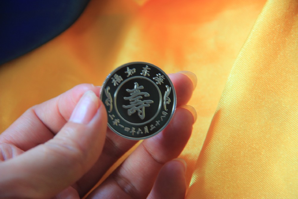 ✨【银价狂飙还要定制纯银币？这家宝藏工厂让我省下半个爱马仕！】✨